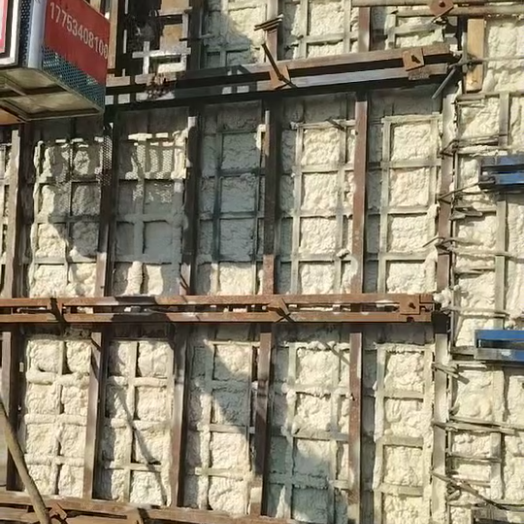 高速路模板噴涂